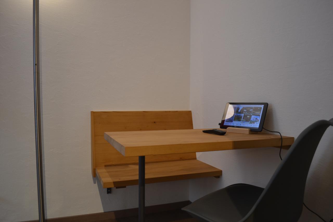 B&B Chasa Arfusch Ardez Bagian luar foto