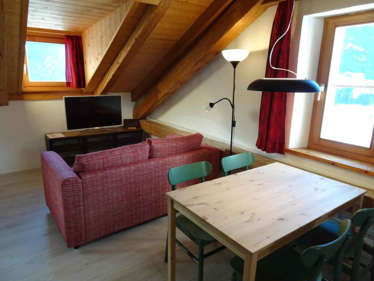 B&B Chasa Arfusch Ardez Bagian luar foto